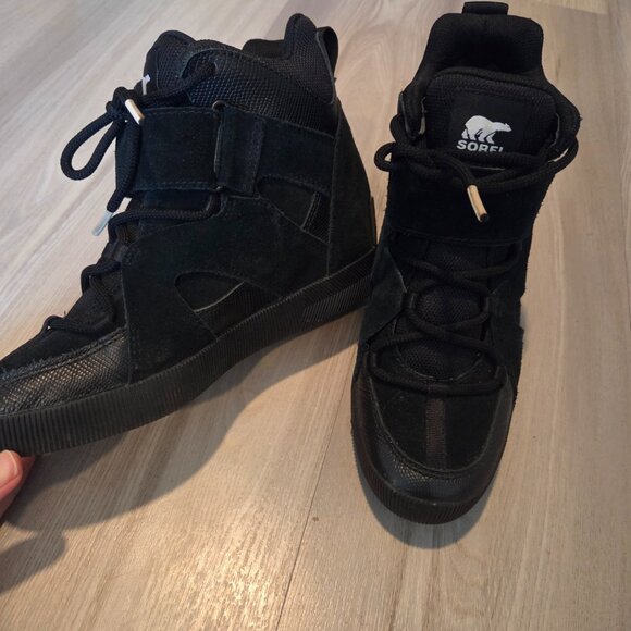 Sorel Women's Out N About Sport Wedge Sneakers 9.5W - Picture 2 of 5